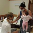 Среща на тежко болния Васко с бебето Никол разплака лекари и сестри