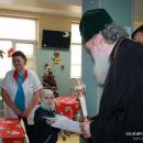 Българският патриарх Неофит посети онкологично болни деца в София