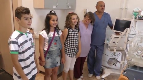 Деца дариха кувьози на Клиниката по неонатология в Стара Загора