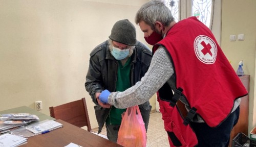 БЧК отваря трапезария за бездомни в Русе за десета поредна година