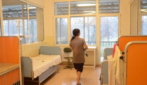 Педиатрията във Видин събира средства за ремонт