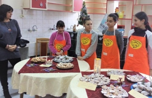 Деца от Разград дариха 400 лева на връстници в нужда