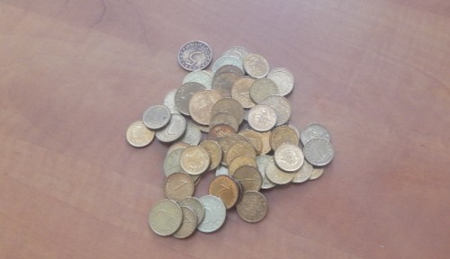 15 кг монети за акция Жълти стотинки. Деца помагат на деца в Ловеч