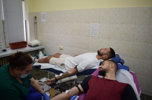 Шестима дариха кръв в първия ден на благотворителната кампания Усмихни сърце на МБАЛ-Пазарджик