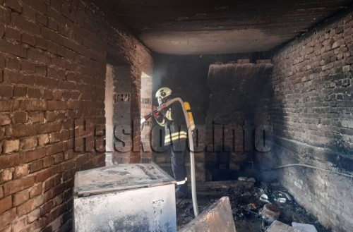 Започна кампания в помощ на семейство с изгоряла къща в Димитровградското село Крепост