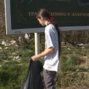 Музиканти чистят замърсените кътчета в България